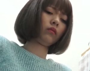 グロアナルから平然とウンコを産み落とす女！マジで臭そうｗ