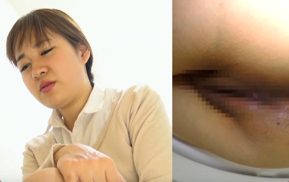 屁をぶっこきながらウンコをなんとかひねり出すお姉さんｗ